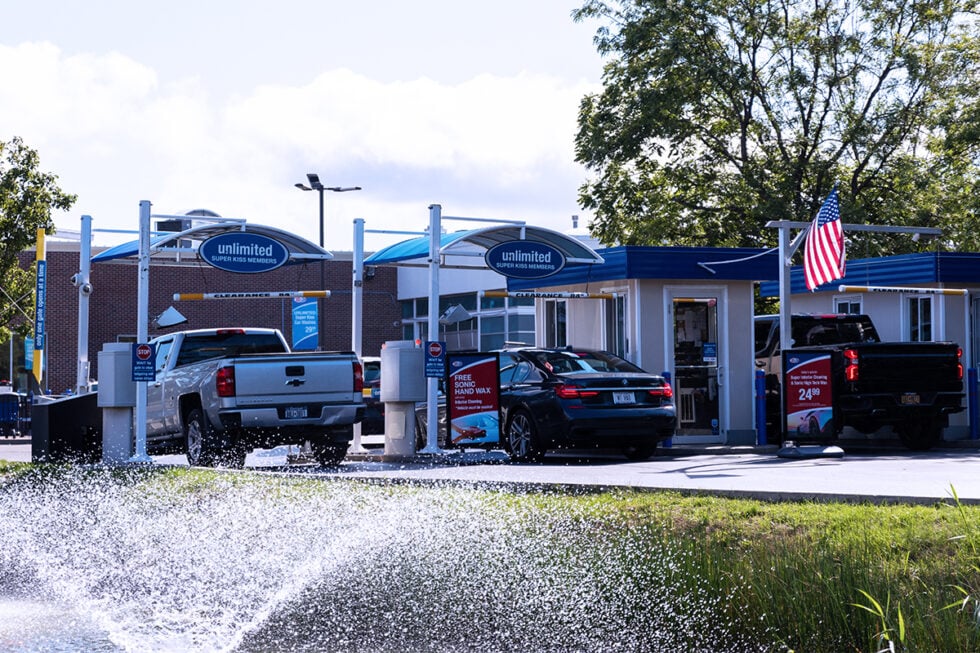 Car Wash, Detailing and Maintenance in Amherst, NY Niagara Falls Blvd